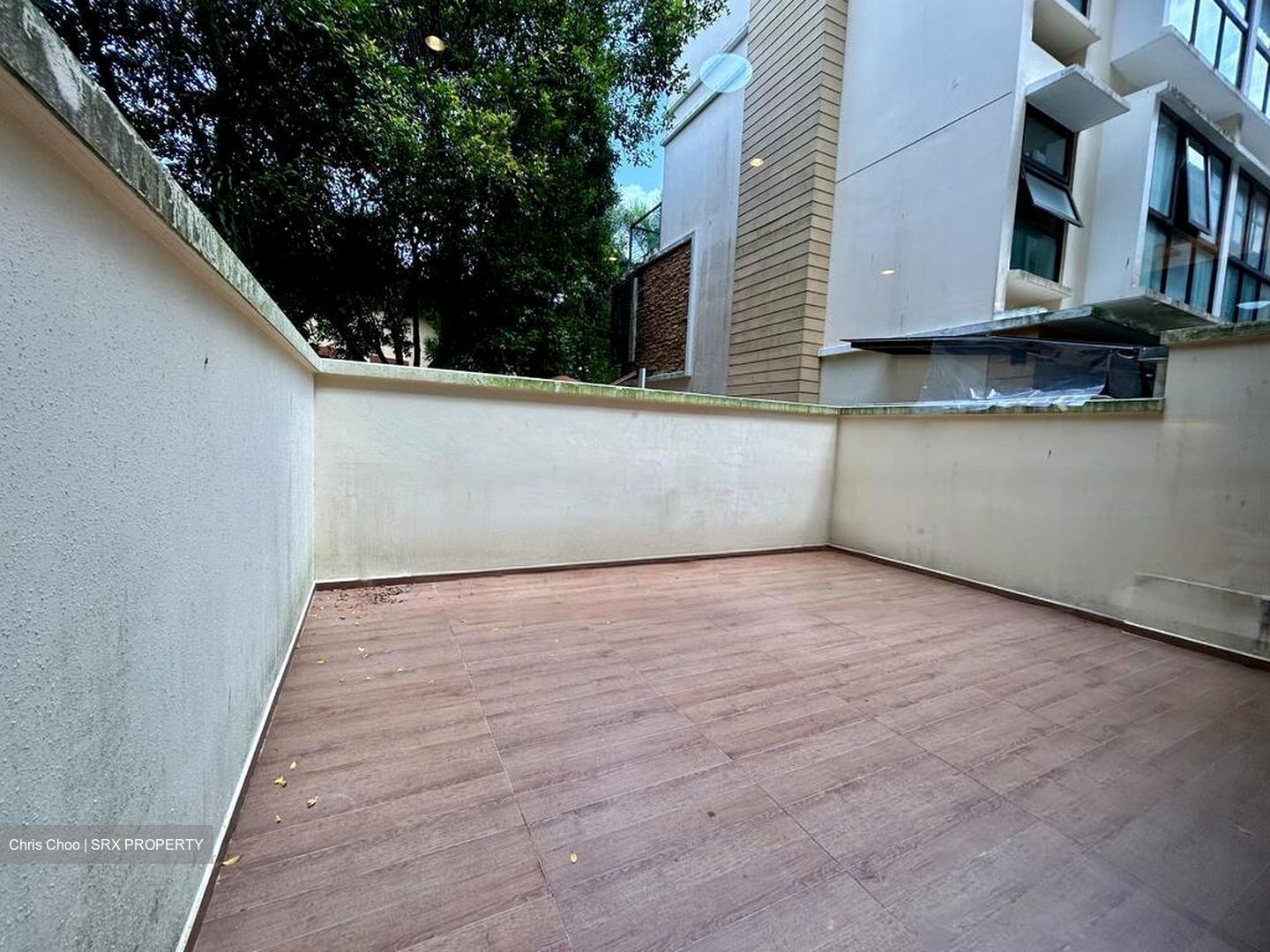 Holland Link (D10), Terrace #478551421